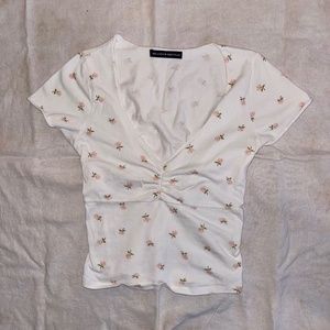 Dainty Floral Brandy Melville Tee